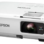 EPSON EB-S18 3LCD SVGA 800X600 3000 AL 10.000:1 HDMI USB COMPONENT